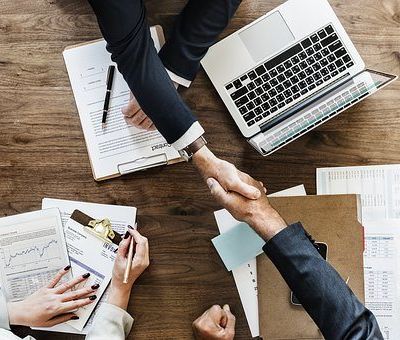 Kaip organizuoti derybas su britais ir amerikiečiais? | Skrivanek